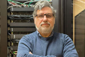 «Cada fabricante va a lo suyo, no hay una homogeneización de los sistemas IoT»