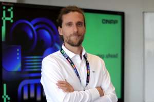 El fin del monopolio de la inteligencia: de la revolución industrial a la revolución de la IA